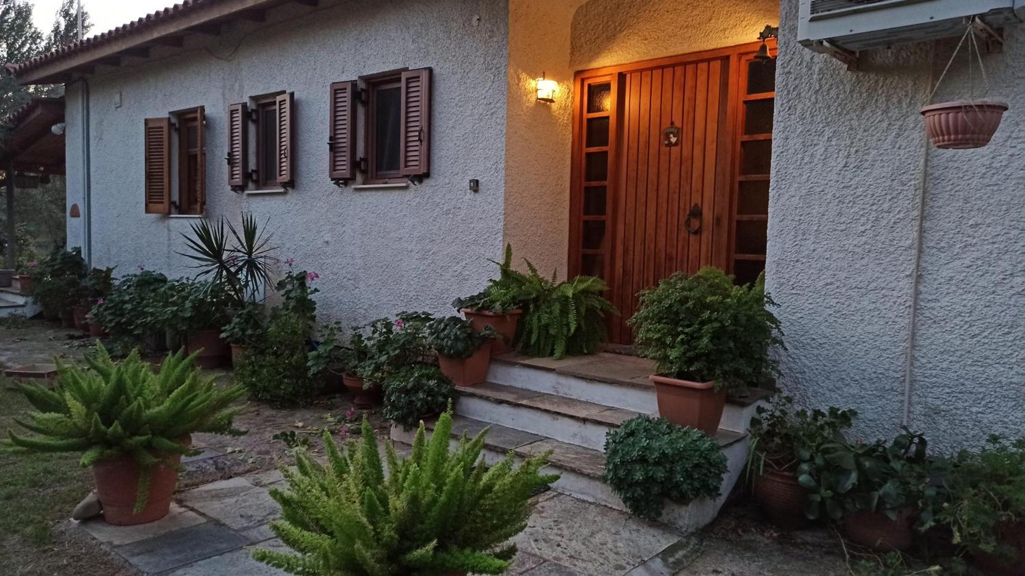 Nafpaktos Cottage By The Sea For Travelers And Dreamers! Bagian luar foto