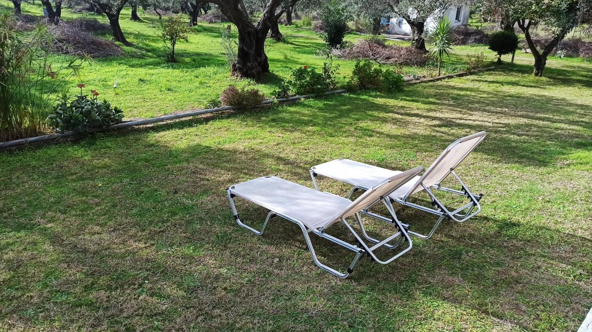 Nafpaktos Cottage By The Sea For Travelers And Dreamers! Bagian luar foto