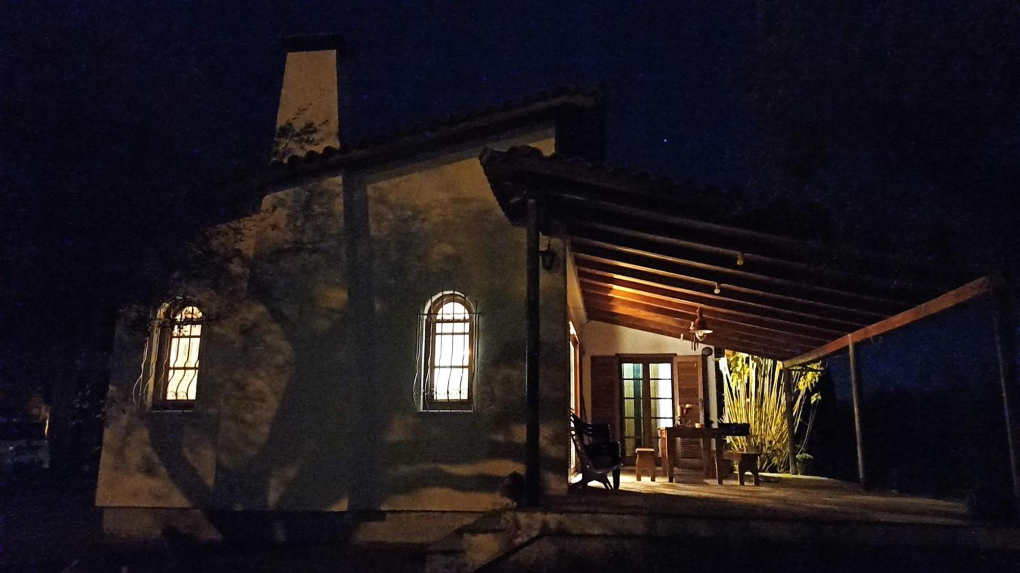 Nafpaktos Cottage By The Sea For Travelers And Dreamers! Bagian luar foto