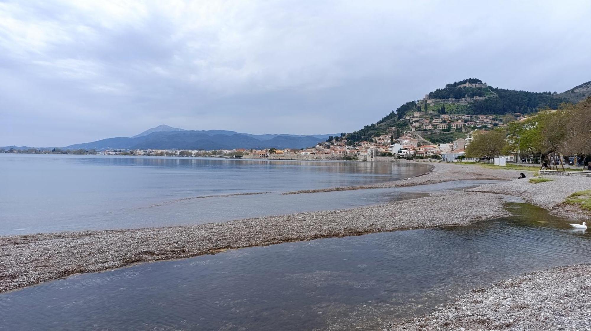 Nafpaktos Cottage By The Sea For Travelers And Dreamers! Bagian luar foto